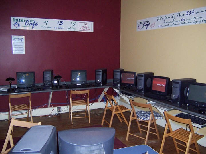 The First Internet Cafe in Lincoln circa 2001